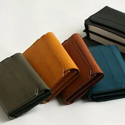 100枚入る名刺入れ