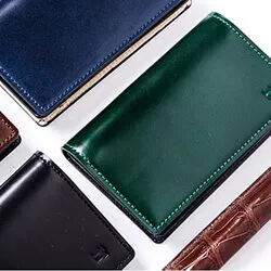 働く男性へのプレゼントにふさわしい名刺入れ