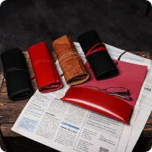 ヌメ革メガネケース