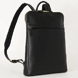 荷物が少ない人のための小さめバックパック