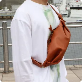 結び目 スリングバッグ