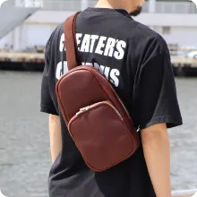 ミネルバボックス 縦型ボディバッグ