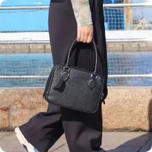 シュリンクレザーミニボストンバッグ