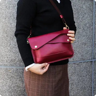 ダブルフラップ M クラッチバッグ