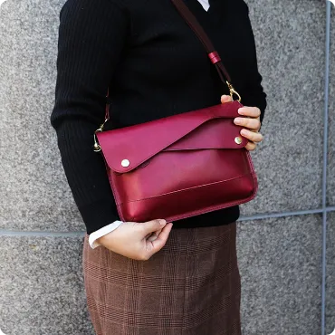 ダブルフラップ M クラッチバッグ