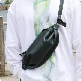 結び目 スリングバッグ