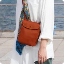 レカド 被せミニショルダーバッグ