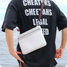 ジェッター サコッシュ