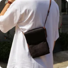 フラップタイプ ショルダーポーチ