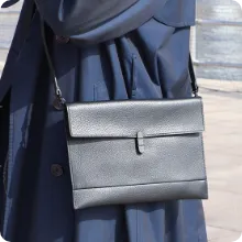 レザーサコッシュ ショルダーバッグ UTILITY SC