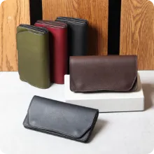 ファルチェ ミネルバボックス リスシオ ギャルソン長財布