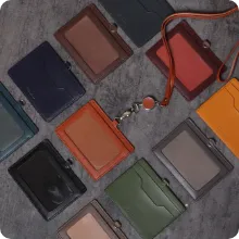 リール付き横型IDケース