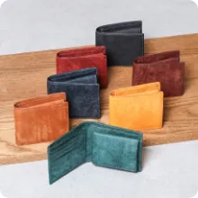 クラシコ ボックス型 二つ折り財布