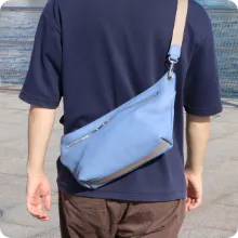 カーミット ボディバッグ