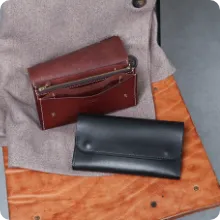 三つ折りコンパクト長財布 