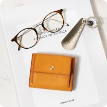 レクタ 三つ折り財布