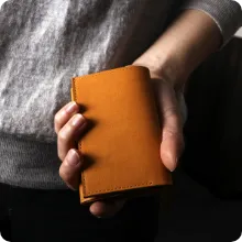 ストラッチョ スペリオーレ コンパクト財布