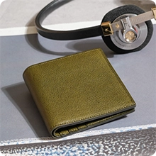 薄型二つ折り札入れ