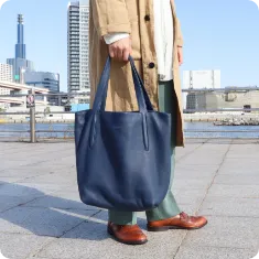 ティースリーピーオー トートバッグ