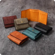 レクタ 三つ折り財布