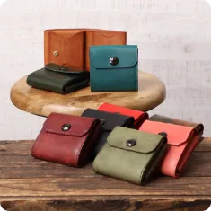 ハッチバック コンパクト財布