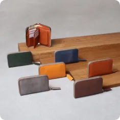 ロロマレザー ラウンドミニ財布