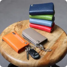 クルリ2.0 コンパクトキーケース ウォレット