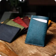 オラス 定期入れ