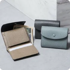 コンパクト財布 SO57