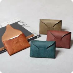 名刺も入るカードケース