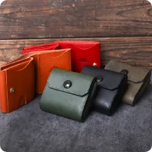 ハッチバック コンパクト財布