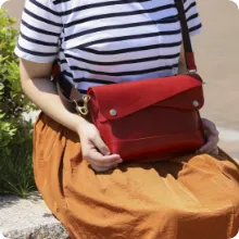 ダブルフラップ M クラッチバッグ