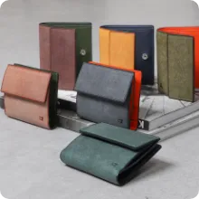 Lucky 20 SWITCH 二つ折り財布