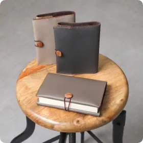 イレブンドロップス / ダービー ドアーA-S 文庫本ブックカバー