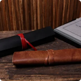 カクラ / futae ペンケース