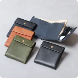 レプリカウォレット 二つ折り財布