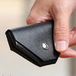 特に男性に人気のコインケース