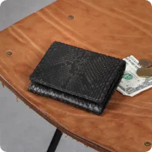 パイソン 二つ折り財布