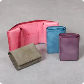しっかり入ってコンパクトな財布
