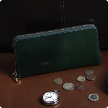 アニリンコードバン ラウンドファスナー 長財布