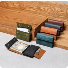 アンブレ 三つ折り財布