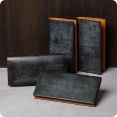 ブライドル切目 ファスナー札入れ