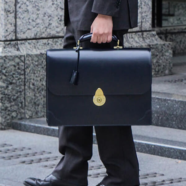 マスミ鞄嚢 ブリーフケース