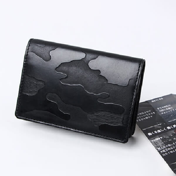 クラウストルム SERVE BIZ 名刺入れ