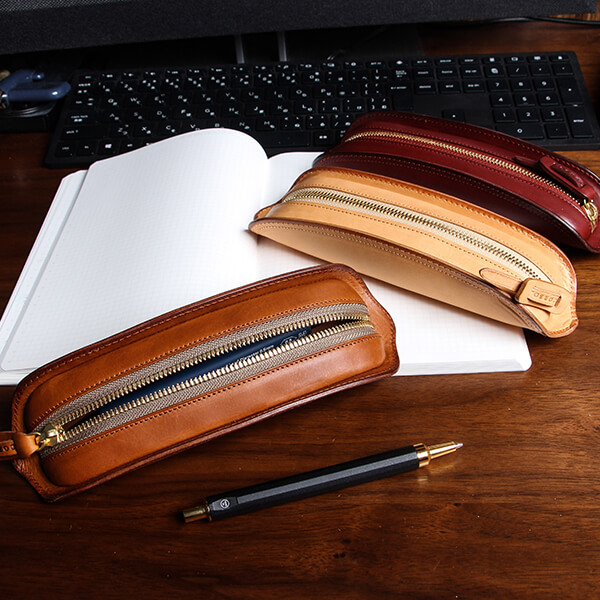 コルボ SLATE レザーペンケース