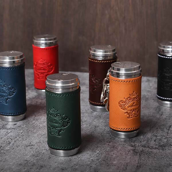 オロビアンコ 革貼り筒型携帯灰皿