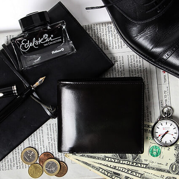 プタハ バフィング 二つ折れ札入れ