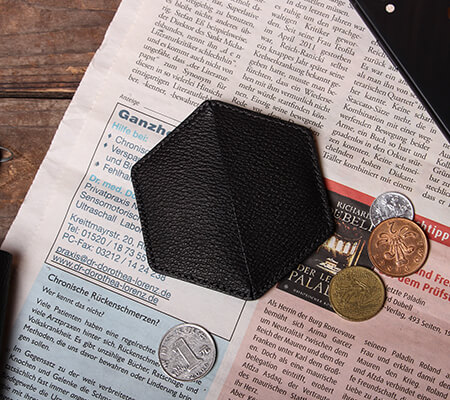 スガタの平らな立体（六角） コインケース