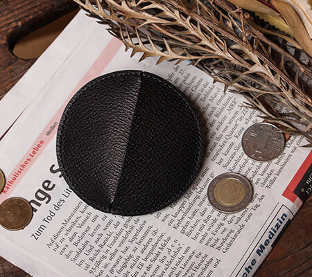 スガタの平らな立体（円）コインケース