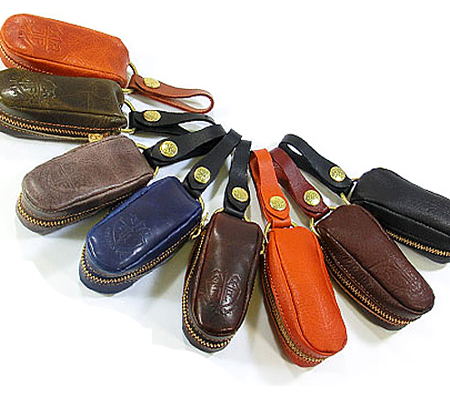 アジリティアファの楕円形のレザーキーケース